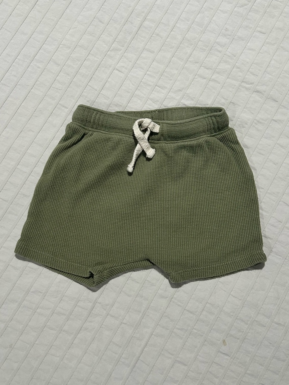 Old Navy Olive Knit Drawcord Shorts